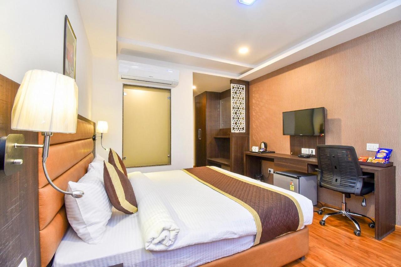 Hotel Suncity Plaza, Sitapura, Джапур Номер фото